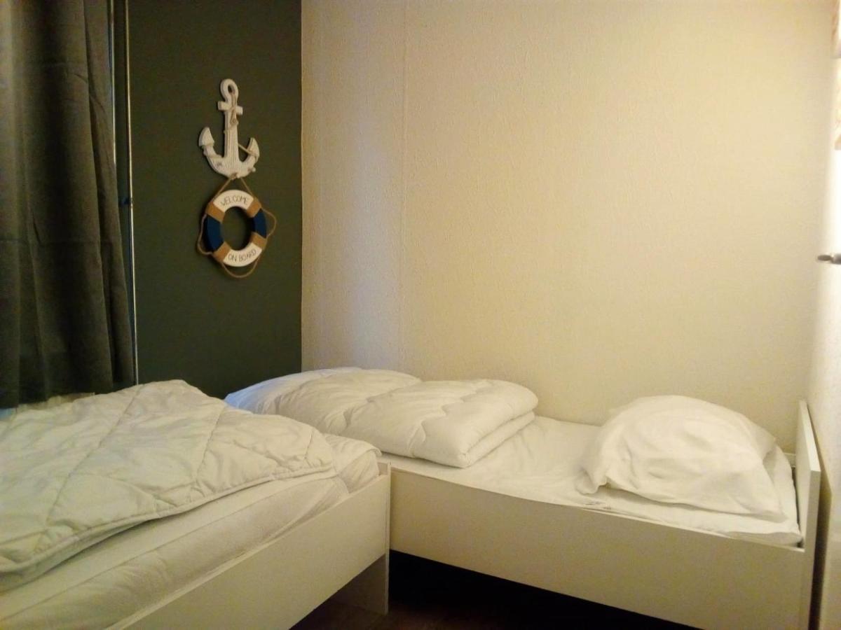 Het Dobbertje, Charmant Houten Huisje Sint Maartensvlotbrug Extérieur photo