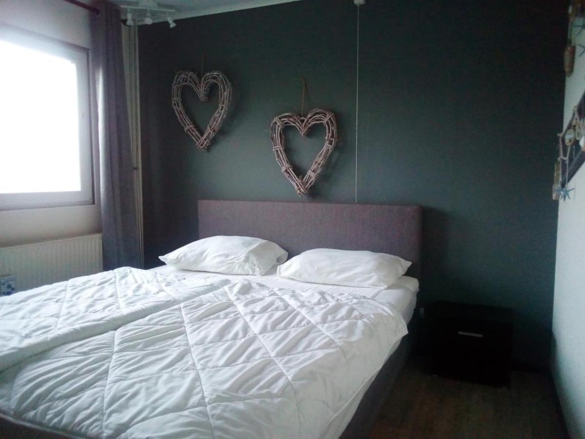 Het Dobbertje, Charmant Houten Huisje Sint Maartensvlotbrug Extérieur photo
