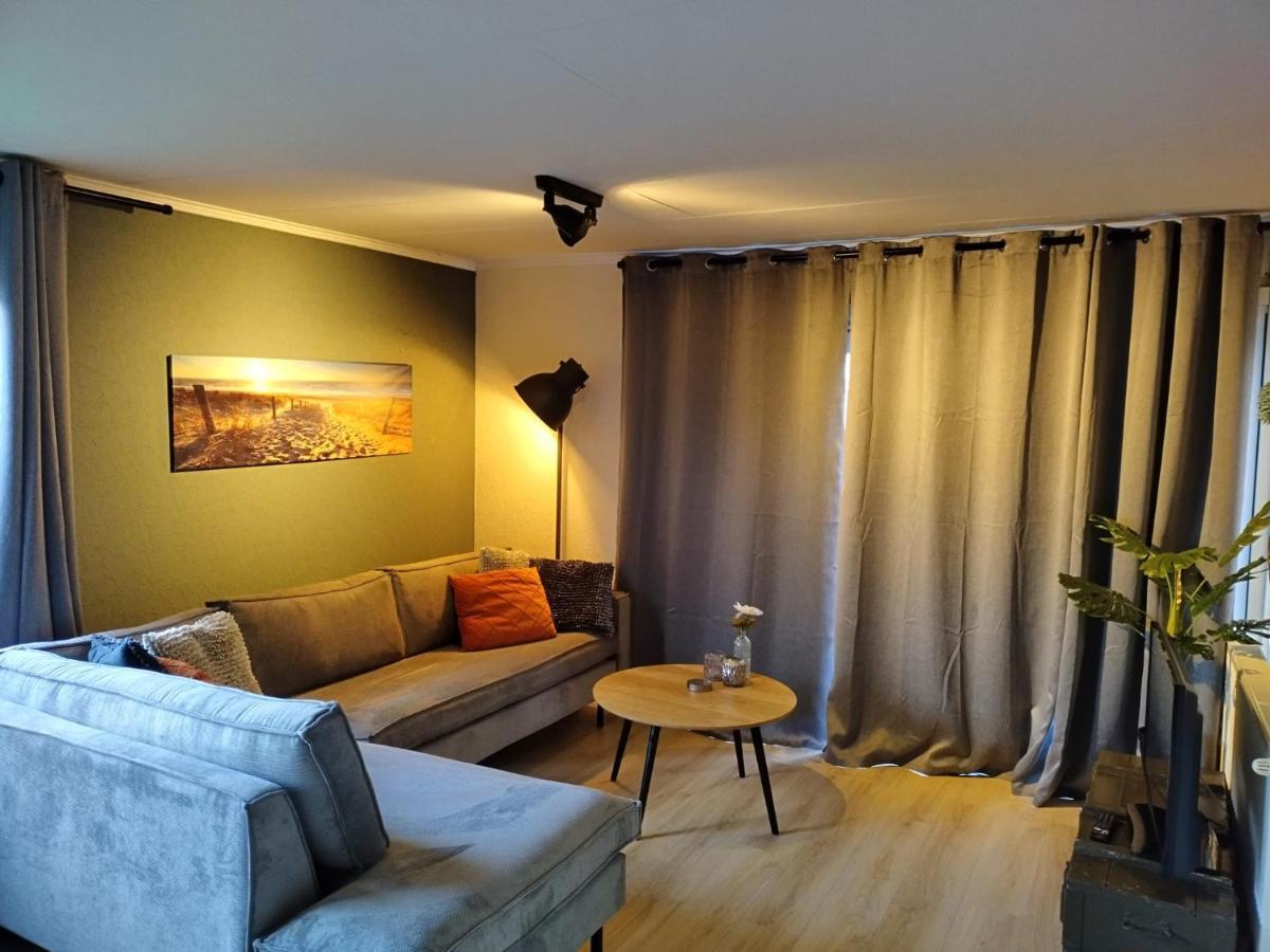 Het Dobbertje, Charmant Houten Huisje Sint Maartensvlotbrug Extérieur photo